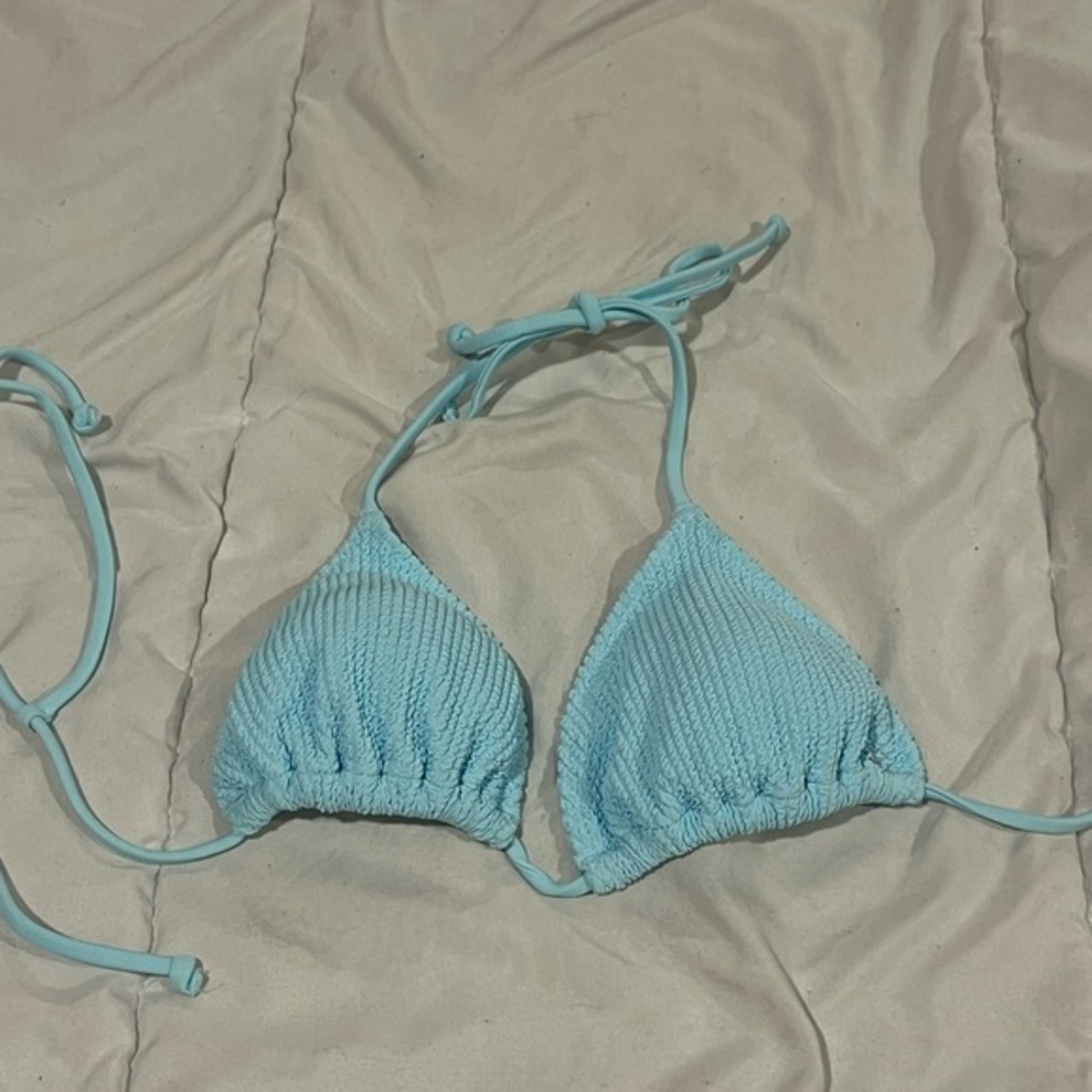 PINK Victoria's Secret Light Blue Bikini Top